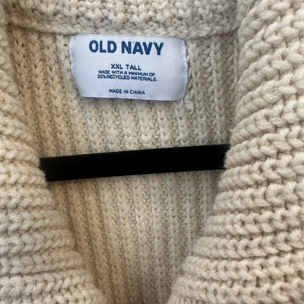 Old Navy Cream Knit Cardigan - Picture 2 of 9